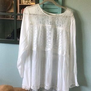 Beautiful white long sleeve summer blouse